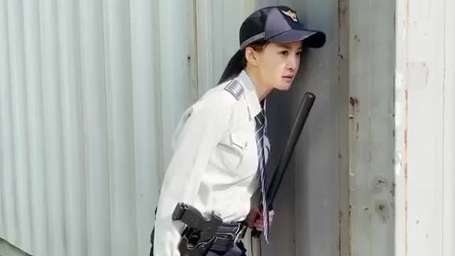 Funny Videos : Someone must be there... 😂😂