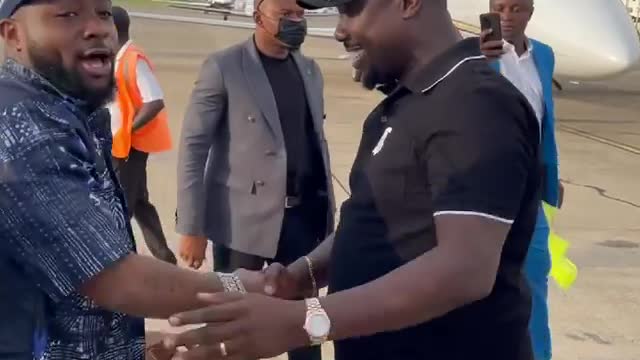 DAVIDO AT OBI CUBANA MOTHER BURIAL