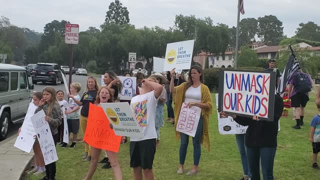 "Let Them Breathe" Rally, Palos Verdes Drive West and Via Corta