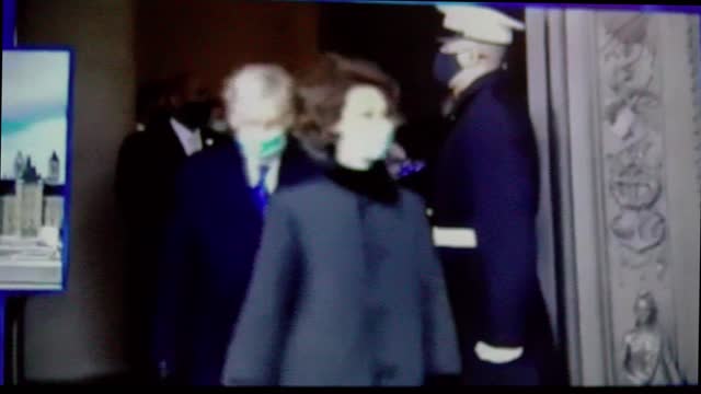 Is that Roy Blunt? What is going on here?