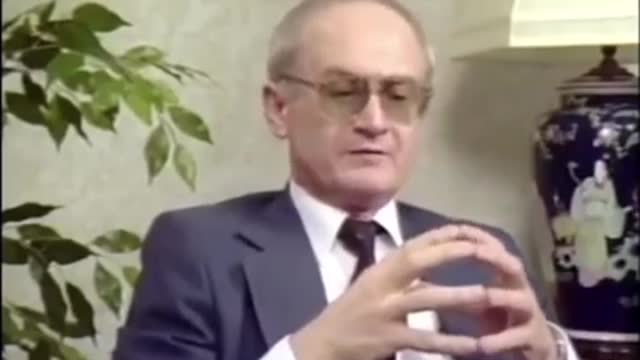 KGB Defector Yuri Bezmenov's warning to America in 1984