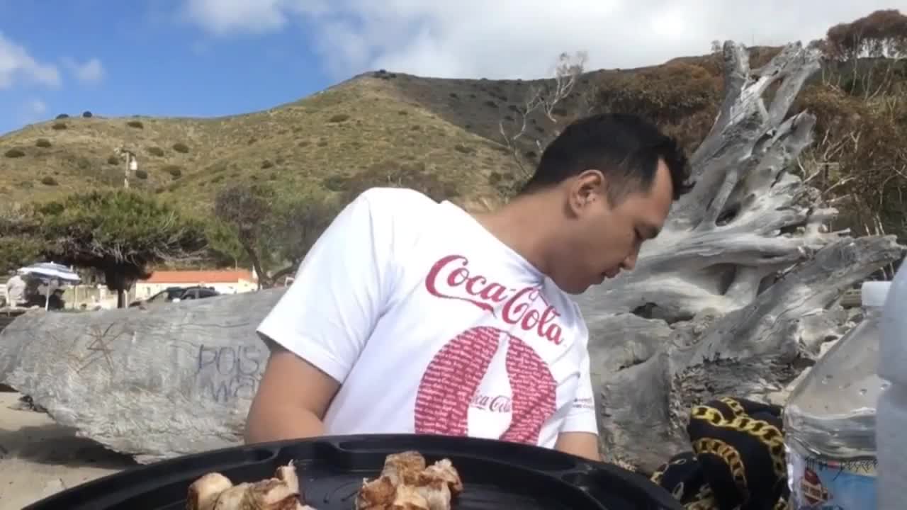 BBQ Camping at Paradise Cove Malibu California with Coco Brian Ka Video Vlog! (Korean)