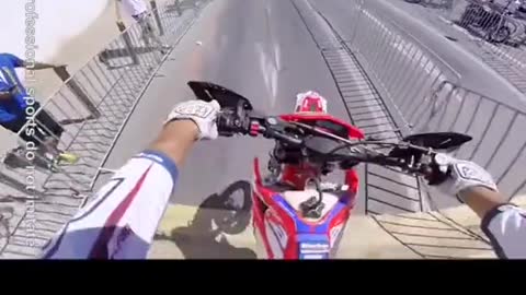 motorcycle racing /bike racing