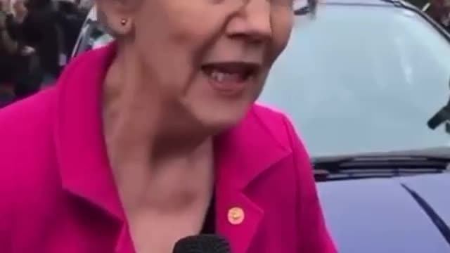Pro-Life protesters call out Elizabeth Warren: