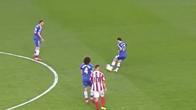 @hazardeden 10 got no time for you @davidluiz23 😂... more