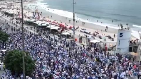 Brazilians taking to the streets to show their support of Israel