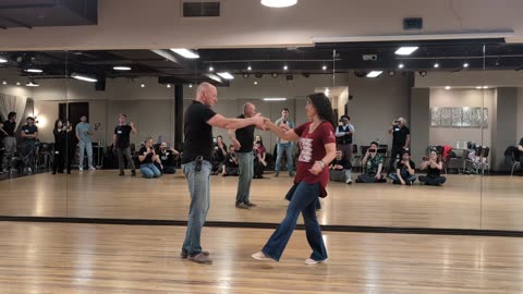 West Coast Swing @ Studio 22 with Wes Neese 20241218 215822685