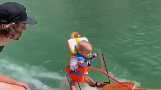 🤣Funny baby and cute babies videos 2021🤣YOU CAN'T STOP LAUGHING!!!🤣