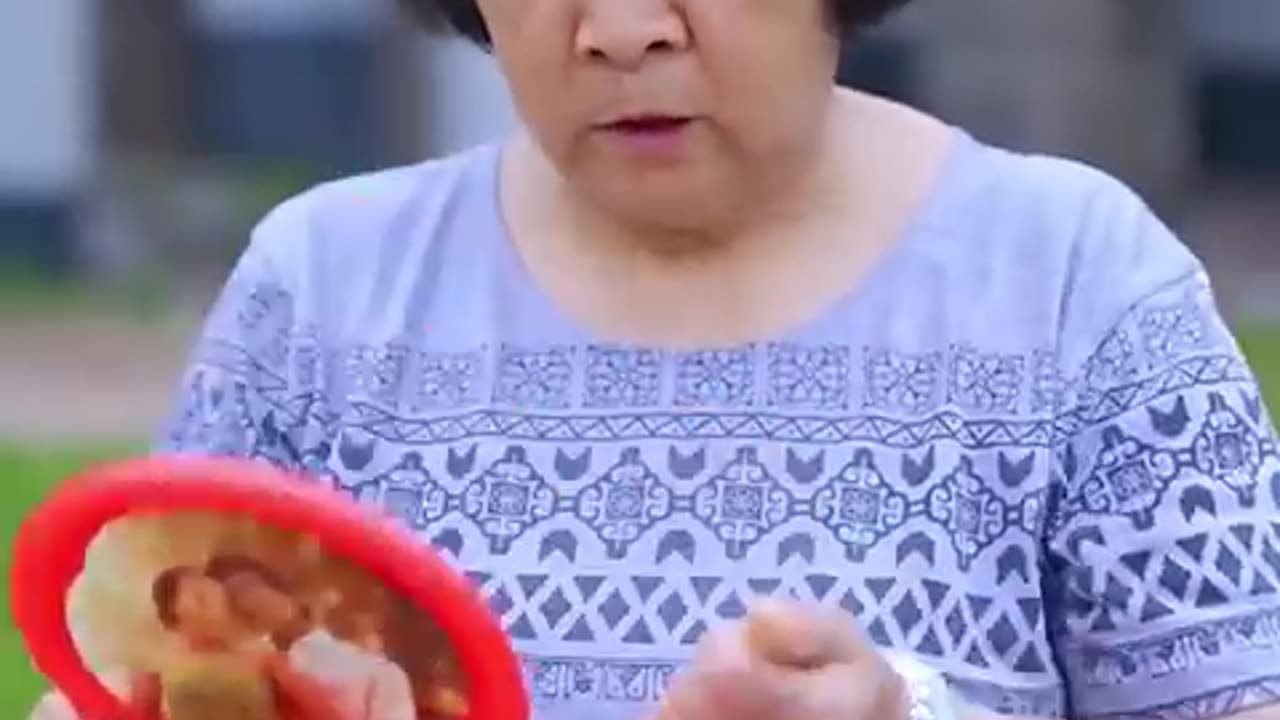 Angry mother 🥵🥵🥵🥵