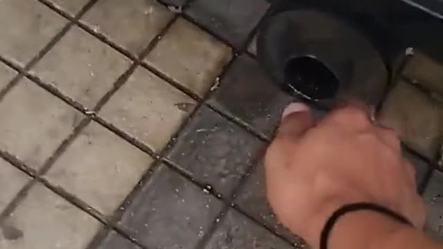Exhaust pipe parts of automobile disassembly and repair exhaust pipe