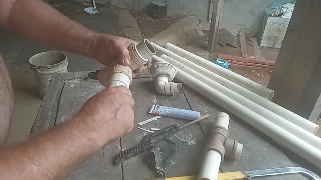 Conexões PVC de emergência