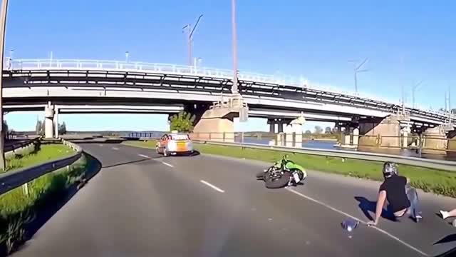 Terrifying Dash Cam Footage - Biker gets it all wrong and crashes into car