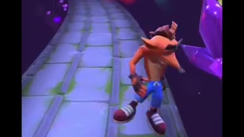 Frosty Dr. N. Gin Battle Run Gameplay - Crash Bandicoot: On The Run! (S3 Battle of the Dragons)