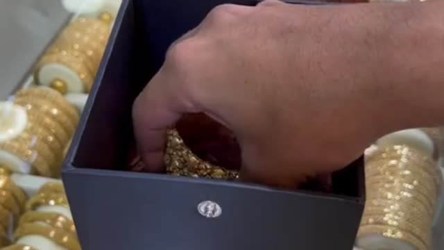 ذهب خليجي عيار 21