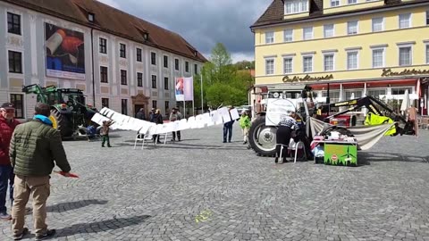 Zerreißprobe - in Schwäbisch Gmünd am 20.04.2024 - Johannisplatz