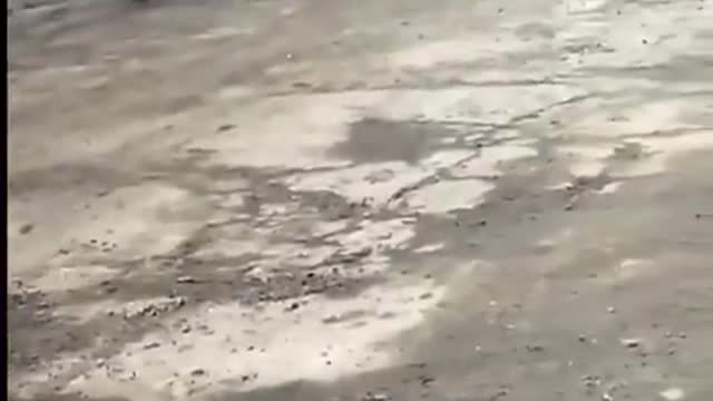 Russian soldiers abandoned their equipment and are walking home.