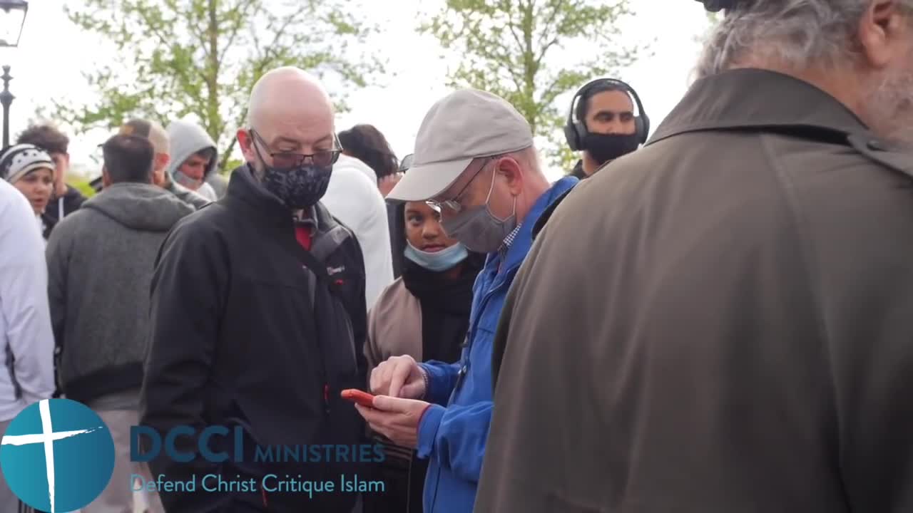 Convert to Islam walks away from Quran Preservation of the Quran Speakers Corner