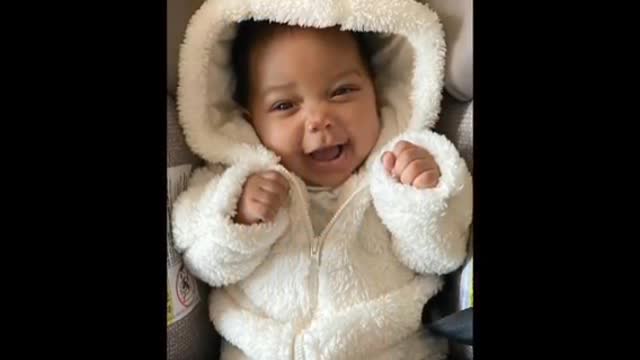 Cardi B&Offset Show's Cute Smile & Reveals Their Son Name on Face!