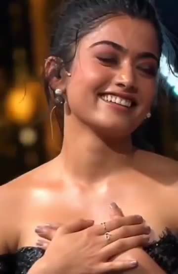 #ytshorts 😍 Rashmika mandanna whatsap status !!Expression Queen👸👑!! Full sereen whatapp status 😊