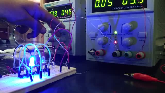 Using Power Supply Machine To Control Electrical Voltage