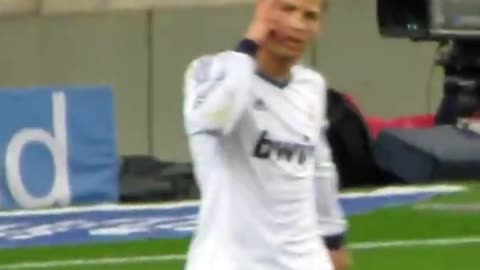 Ronaldo only used this celebration twice in his career, remember it? 🤔