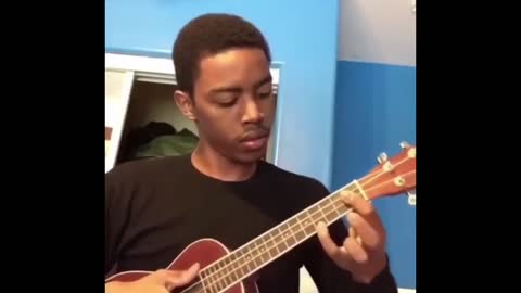 guy ukulele voice vine