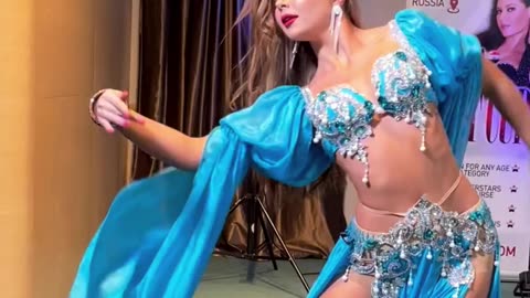 Belly dancer beautiful performance 😍