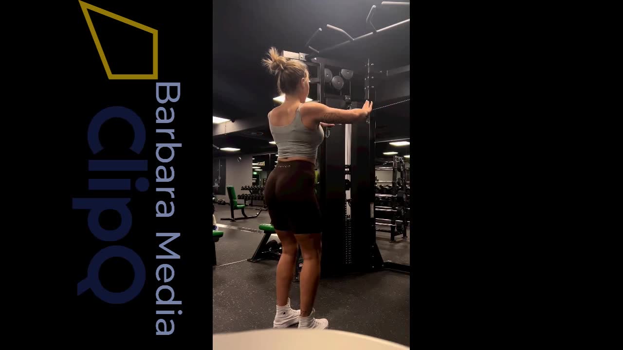 Girl from gym -Barbara Media ClipQ