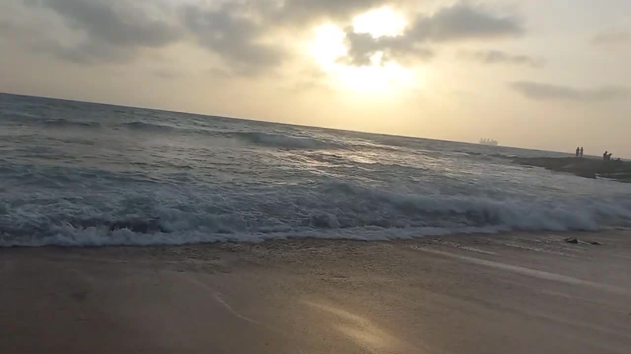 Relaxing Karachi Beach Sunset