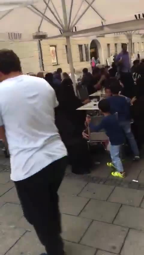 Es wird immer Kranker im Netz - Facebook und Instagram - 2021-08-31mp4