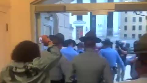 02 - Democrat Rep. Park Cannon arrested