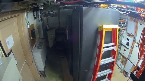 3253LHOBSBTerminalRoom_2021-01-06_13h40min01s660ms.mp4