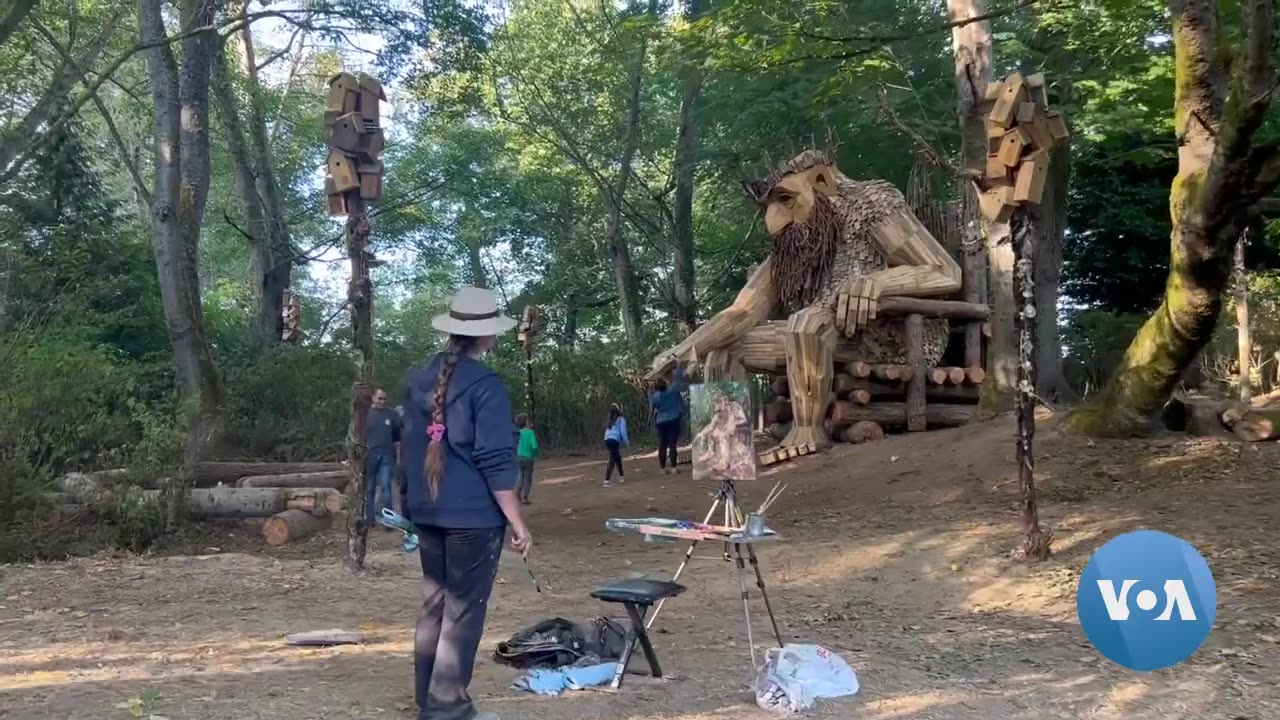 Giant Wooden Trolls Enchant the Pacific Northwest | VOANews