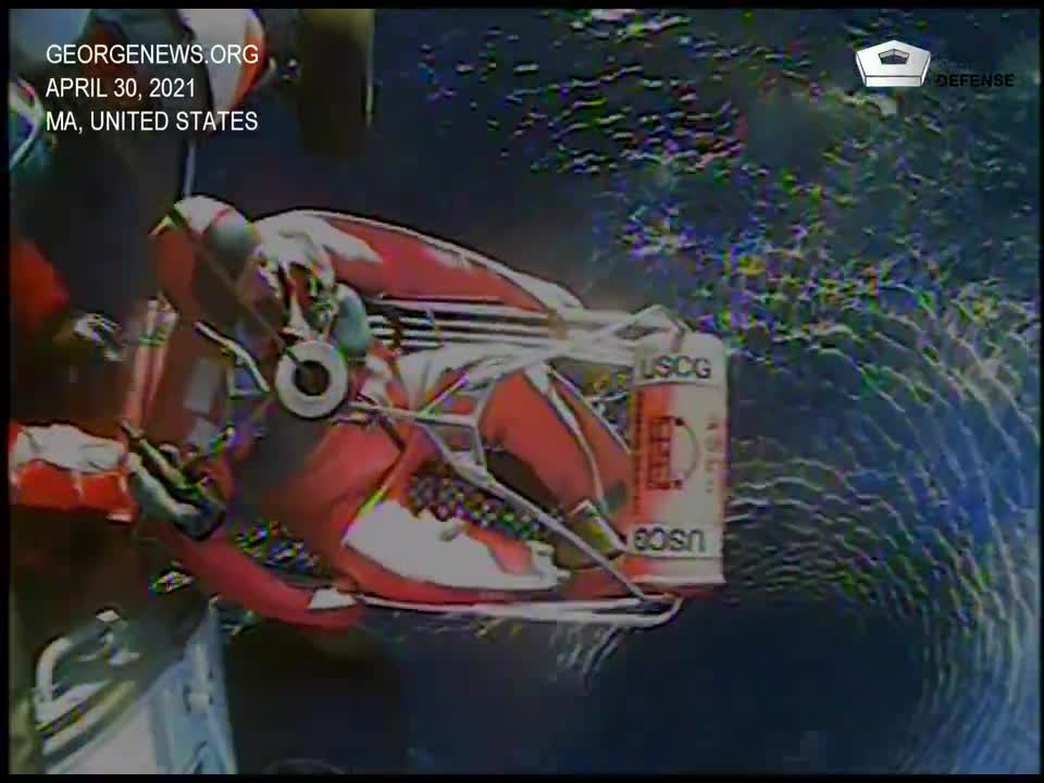 Shared By George News: Dramatic rescue from burning boat, April 30, 2021