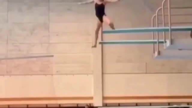 Epic girl fail #14 | girl falling in POOL😂