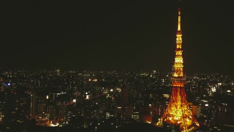 EIFFE TOWER AT NIGHT TIME