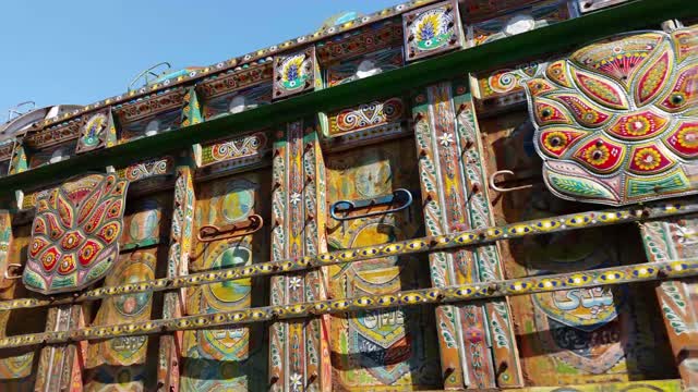 Beautiful Pakistan Truck Art