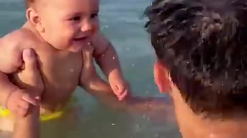 baby laughing 😚