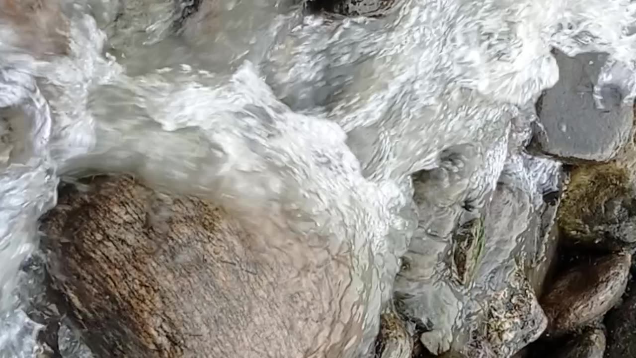 Relaxing sound of water in fountain..