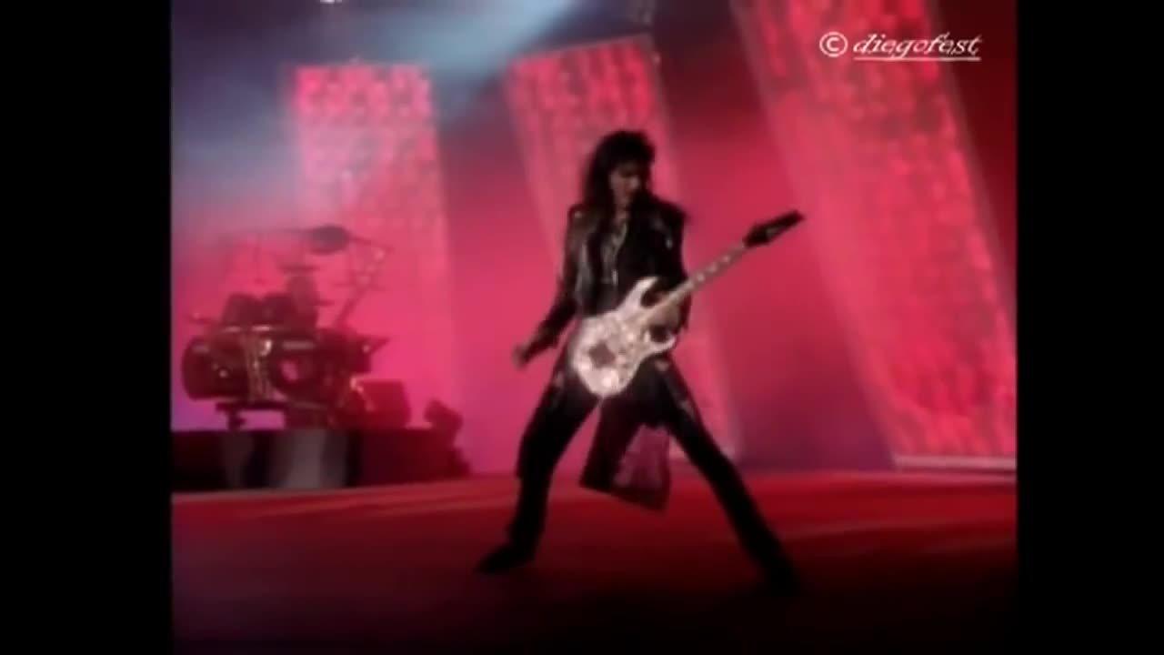Whitesnake - The Deeper The Love