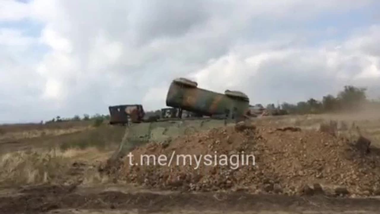 RARE: The launch of the Soviet Ukrainian Tu-143 from the SPU-143 launcher