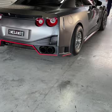 R35 GTR MEGAWOT