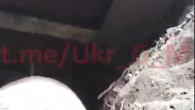 ΟΥΚΡΑΝΟΣ ΣΤΡΑΤΙΩΤΗΣ ΕΝ ΩΡΑ ΒΟΜΒΑΡΔΙΣΜΟΥ