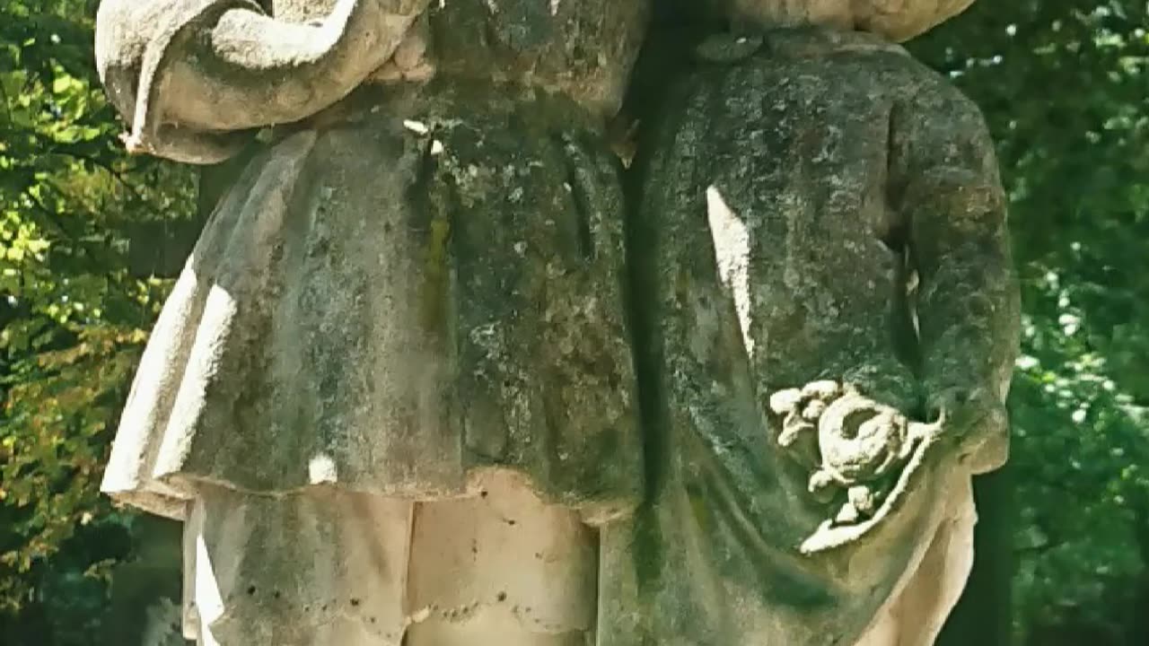 Kunszt sztuki żałobnej na Warszawskich Powązkach - zobacz jak się o Nich pamięta cz. 2
