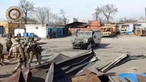Chechen forces advancing in Mariupol