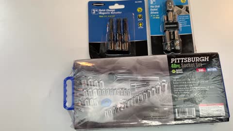 PITTSBURGH 3/8 In 1/4 In Drive SAE Metric Socket Set 40 Pc SAE Magnetic Nutsetter Hex Shank Driver