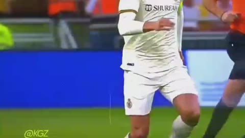 Ronaldo crazy skills in Ai nasar at 83