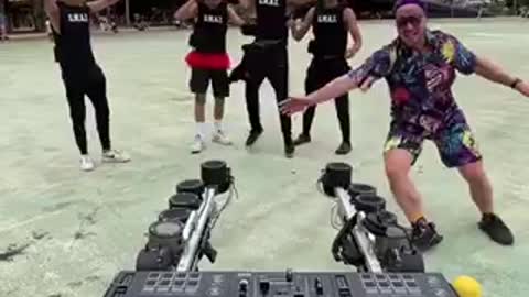 World #1 DJ Live On Stage