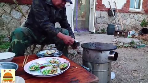 A whole steamed sea bass is eaten with noodles, and the spicy river mussels