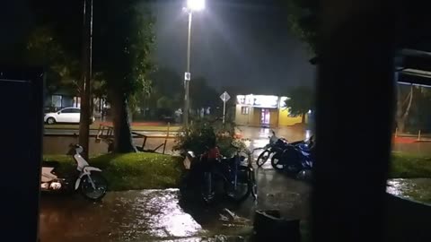 Pajaritos que presienten las tormentas (Eso decían los mayores) - Tacuarembó (14/03/2024)